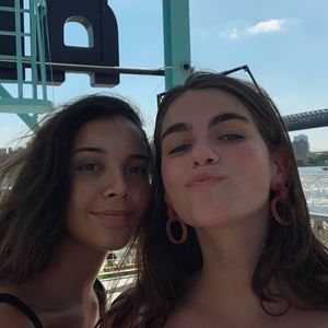 Meet your Posher, Isabel